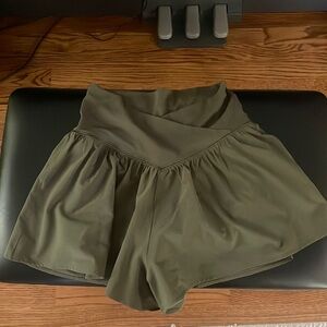 Aerie Crossover Shorts (Green)